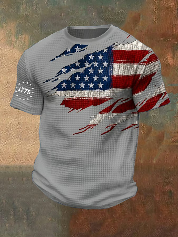 1776 American Flag Ripped T-Shirt Distressed USA Patriotic Tee Fourth Of July Gift For Dad