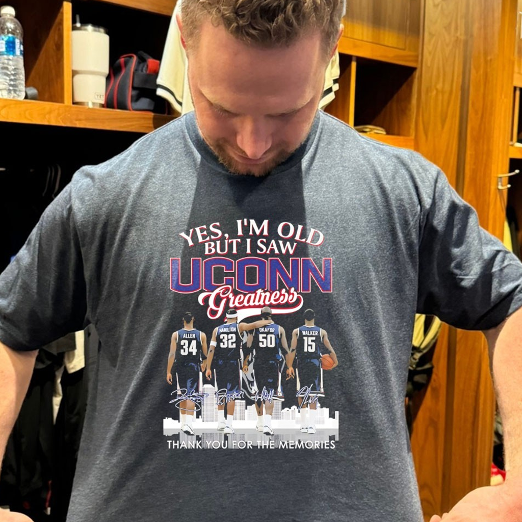 Allen And Legends Yes I'm Old But I Saw Uconn Basketball Greatness Skyline Signatures Shirt