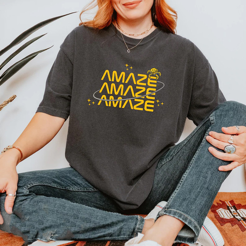 Amaze Amaze Amaze T-Shirt Scifi Reader Clothing Gifts For Girlfriend
