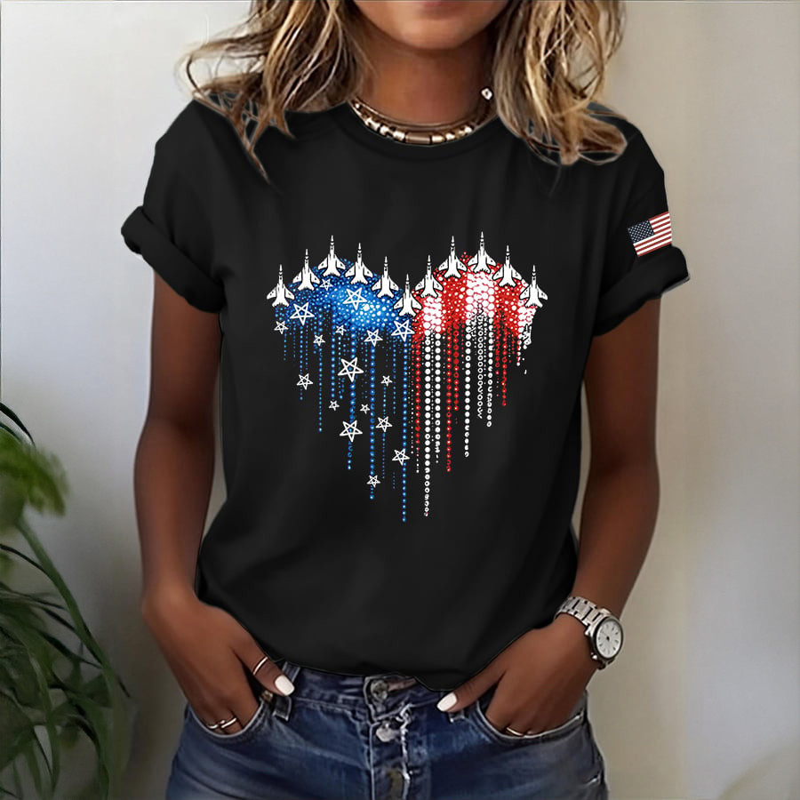 America 250th Anniversary Heart Shape Design T-Shirt America's Birthday Clothes Patriotic Gifts