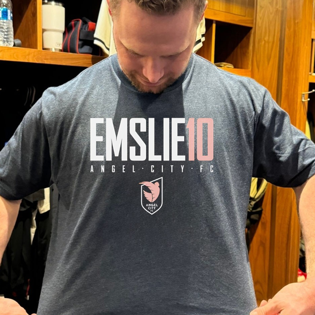 Angel City FC Claire Emslie 10 T-Shirt Claire Emslie Apparel Best Gift For A Soccer Lover
