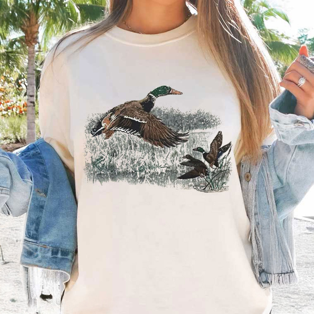 Animal Lover Mallard Duck Waterfowl 90s Fall T-Shirt Christmas Gifts For Wife