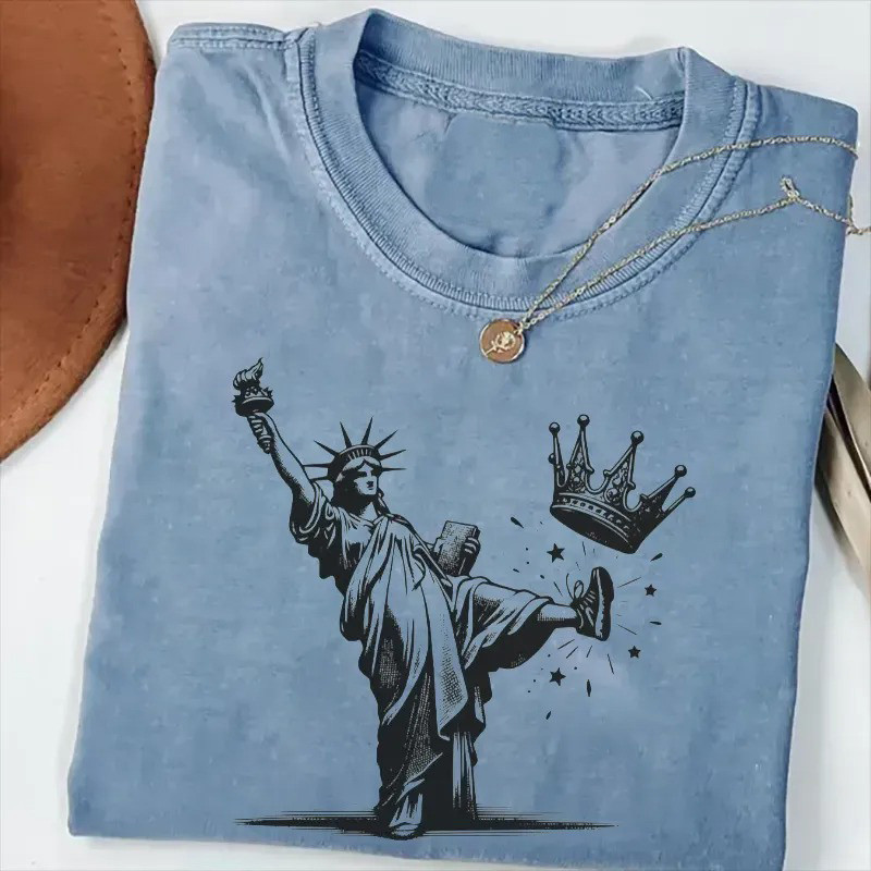 Anti Trump Statue Of Liberty Splash T-Shirt Protest Art Graphic Tee Gift For Voters