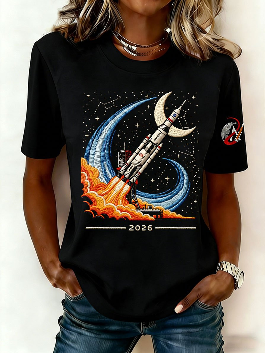 Artemis II Space Enthusiast T-Shirt Artemis 2 Mission Clothing Line Present For Astronomy Teacher