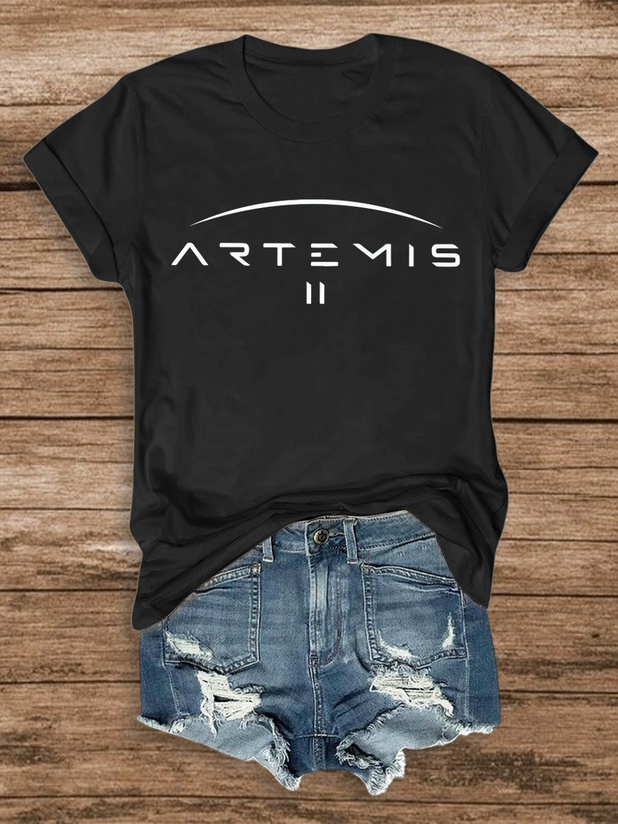 Artemis II Space Mission Art T-Shirt First Lunar Flyby 2026 Shirt Good Gift For Astrophiles