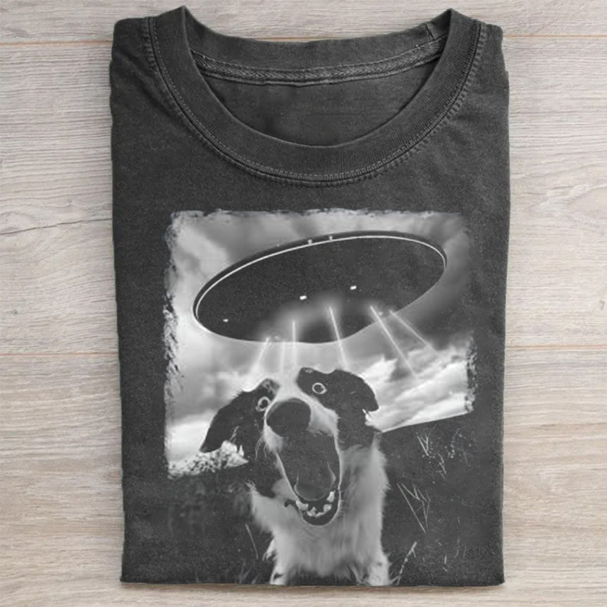 Australian Shepherd Dog UFO Alien Extraterrestrial Selfie T-Shirt Funny Pet Merch Best Gift For Dog Lovers