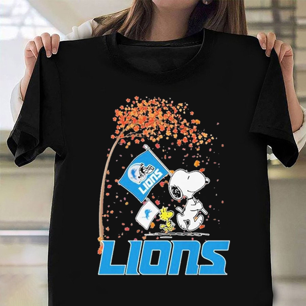 Autumn Tree And Spoopy Detroit Lions Grit Shirt Detroit Lions T-Shirt Gift For Fans