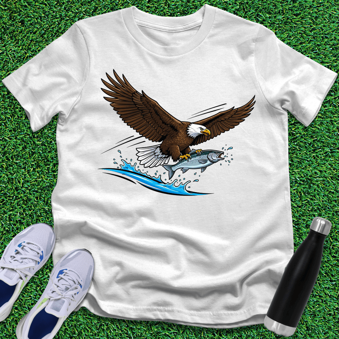 Bald Eagle Catches Fish T-Shirt Cool Bald Eagle Is Hunting Merch Fishing Lovers Clothing