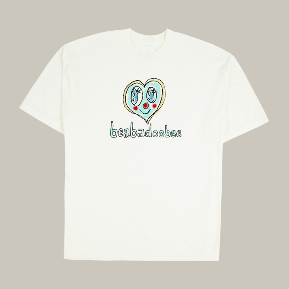 Beabadoobee Merch T-Shirt Off White Heart Eyes Tee Unique Gifts For Music Fans