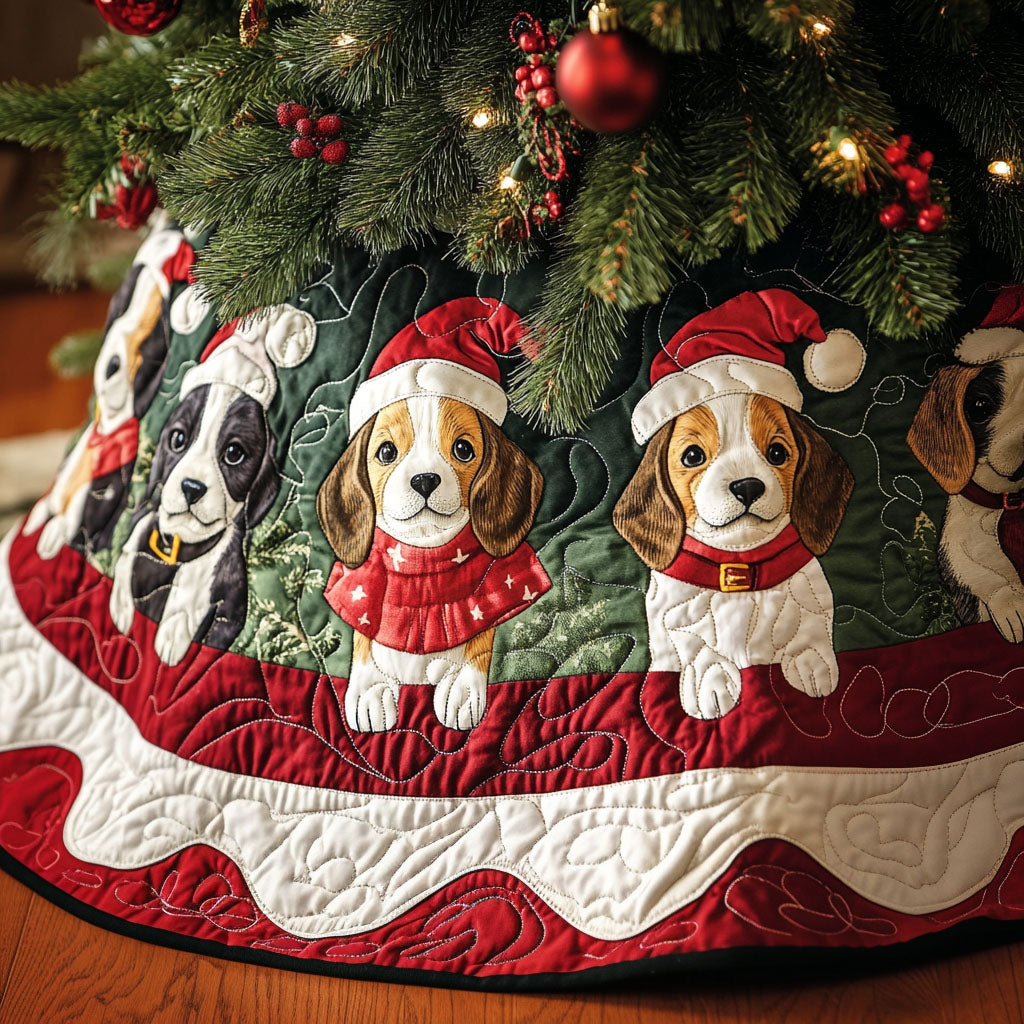 Beagle Holiday Cheer Quilted Christmas Tree Skirt Under Tree Christmas Decor Holiday Party Decor for Home