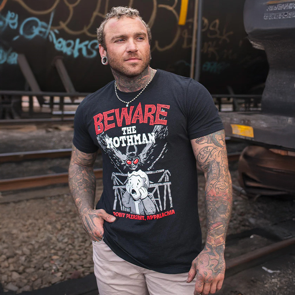 Bethesda Merch Fallout Beware The Mothman T-Shirt Dad Christmas Gifts Bethesda Merch Fallout Beware The Mothman T-Shirt Dad Christmas Gifts