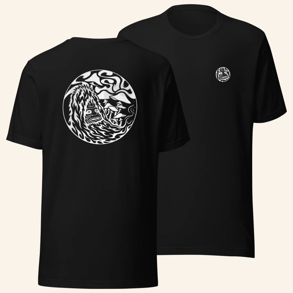 Big Lez Show Merch Sassy Shrooms Black T-Shirt Gifts Ideas For Husband