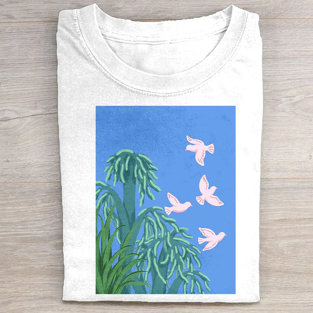 Birds In Flight Graphic T-Shirt Beautiful Bird Watching Lover Tee For Men And Women
