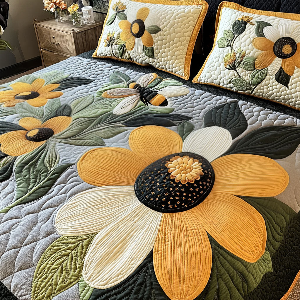 Bumble Bloom Quilted Bedding Set Best Comforter Sets Gifts For Bee Lovers