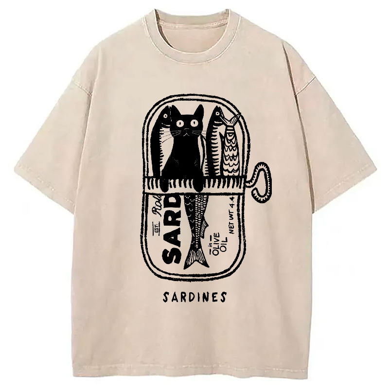 Cat Hiding In A Sardine Can Washed T-Shirt Casual Oversized Outfit Style Gifts For Besties
