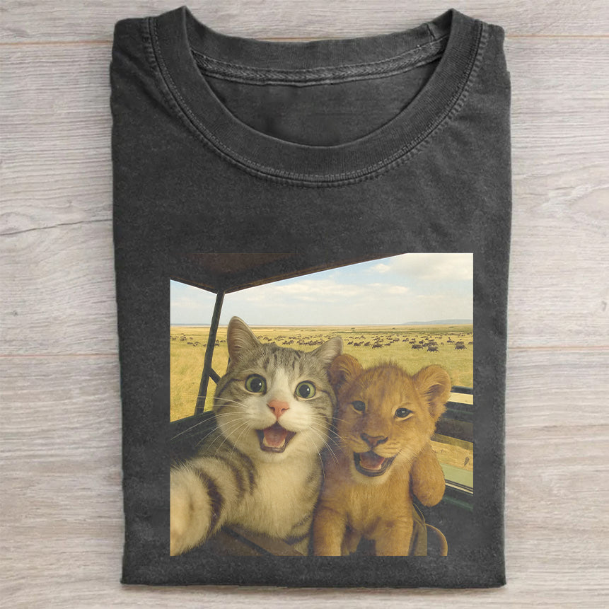 Cat Taking Selfie With Cousin Funny T-Shirt Cute Cat Merch Best Gift For Pet Lovers
