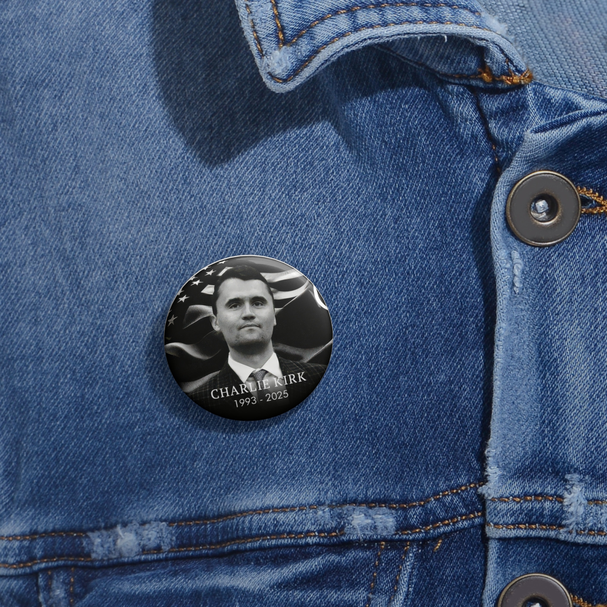 Charlie Kirk Memorial Pin Button Patriotic Republican Pin Conservative Political Accessory Gift for Supporters