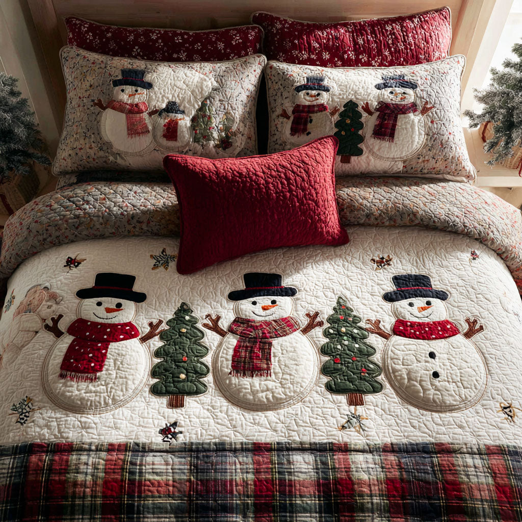 Chilly Smiles Quilted Bedding Set Perfect Housewarming Gift for a Cozy Bedroom