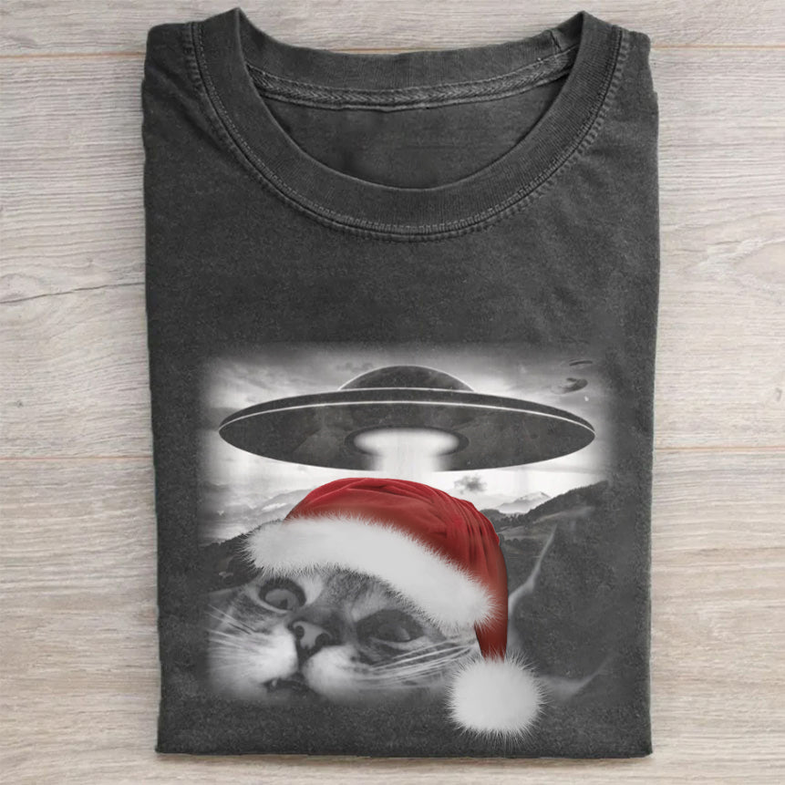 Christmas Cat Selfie With UFO Art Acid T-Shirt Pet Lovers Merch Best Gift For Christmas Fans