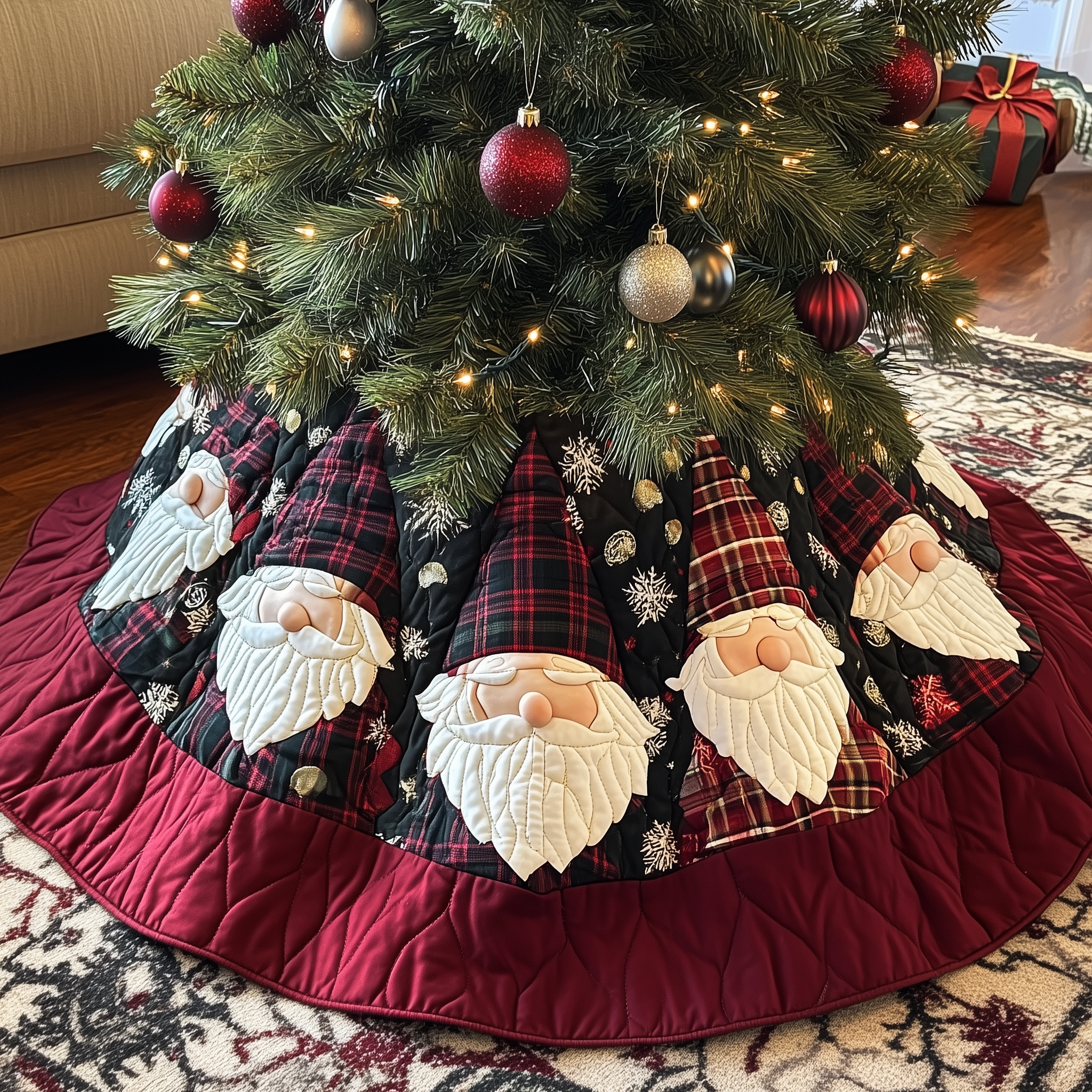 Christmas Gnome Quilted Tree Skirt Christmas Tree Base Cover Holiday Gifts For Grandma