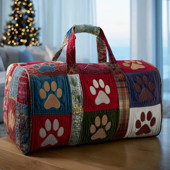 Christmas Paw Print Plaid Quilted Duffle Bag Holiday Pet Travel Bag Best Gift For Dog Owners