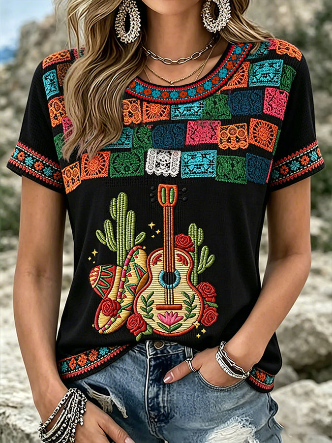 Cinco De Mayo Art Guitar Art T-Shirt Cinco De Mayo Parade Clothes Gift For Sisters