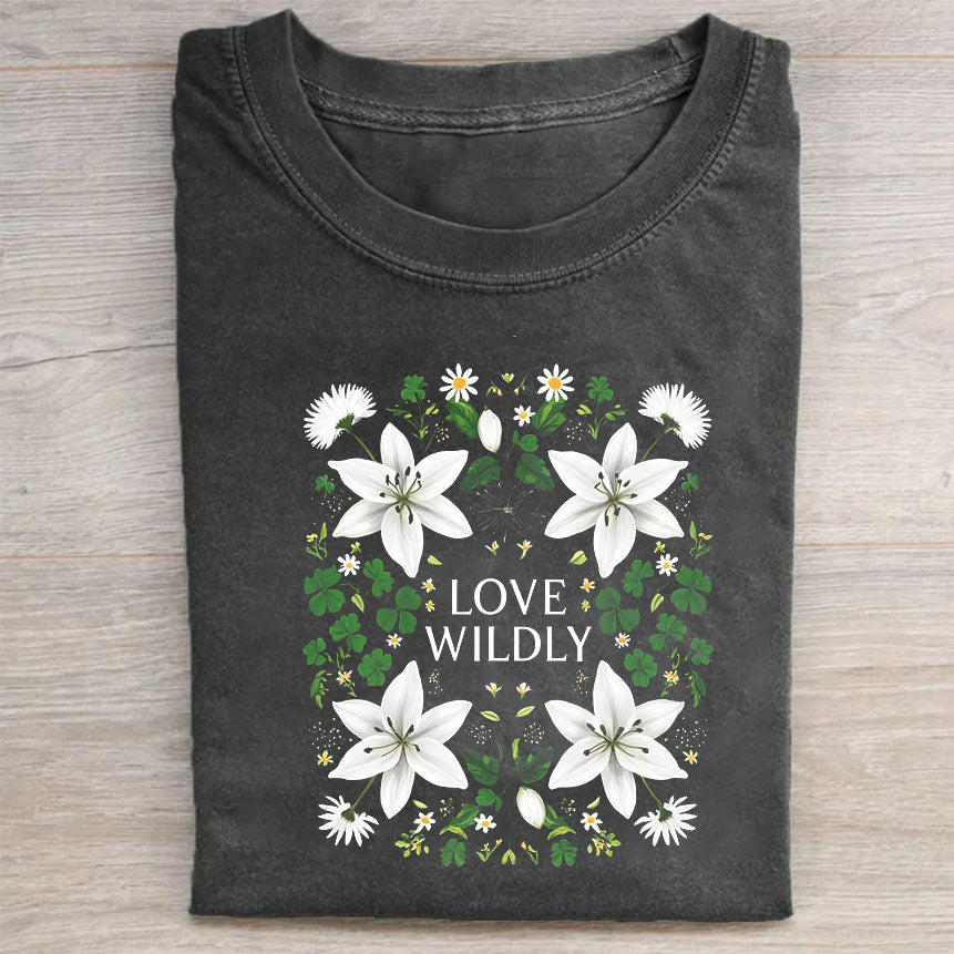 Classic T-Shirt Black Floral Love Wildly Print For Casual Wear Fashion Merch Best Gift For Women