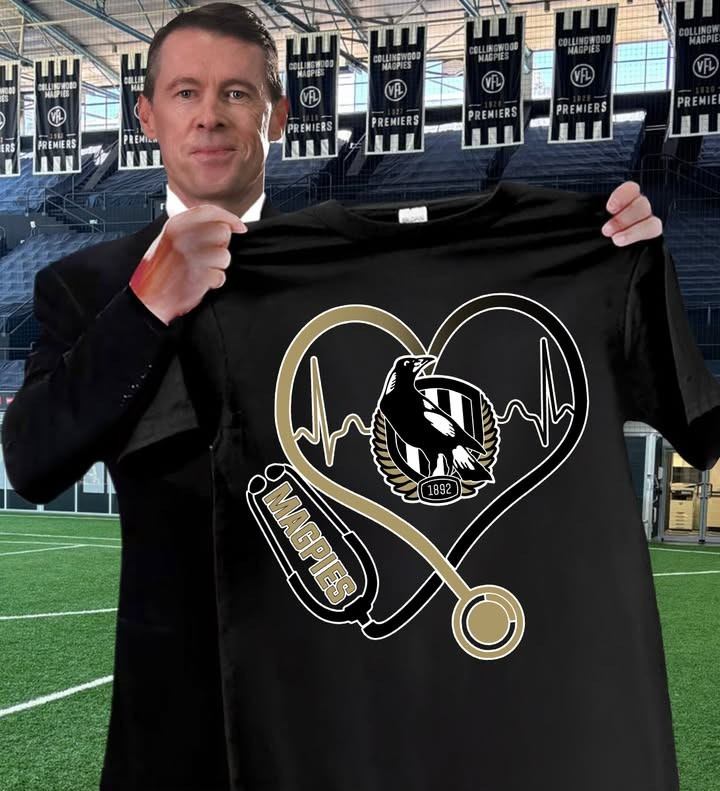 Collingwood Magpies Nurses Night T-Shirt Honor Nurses Day Football Lovers Gifts For Fans