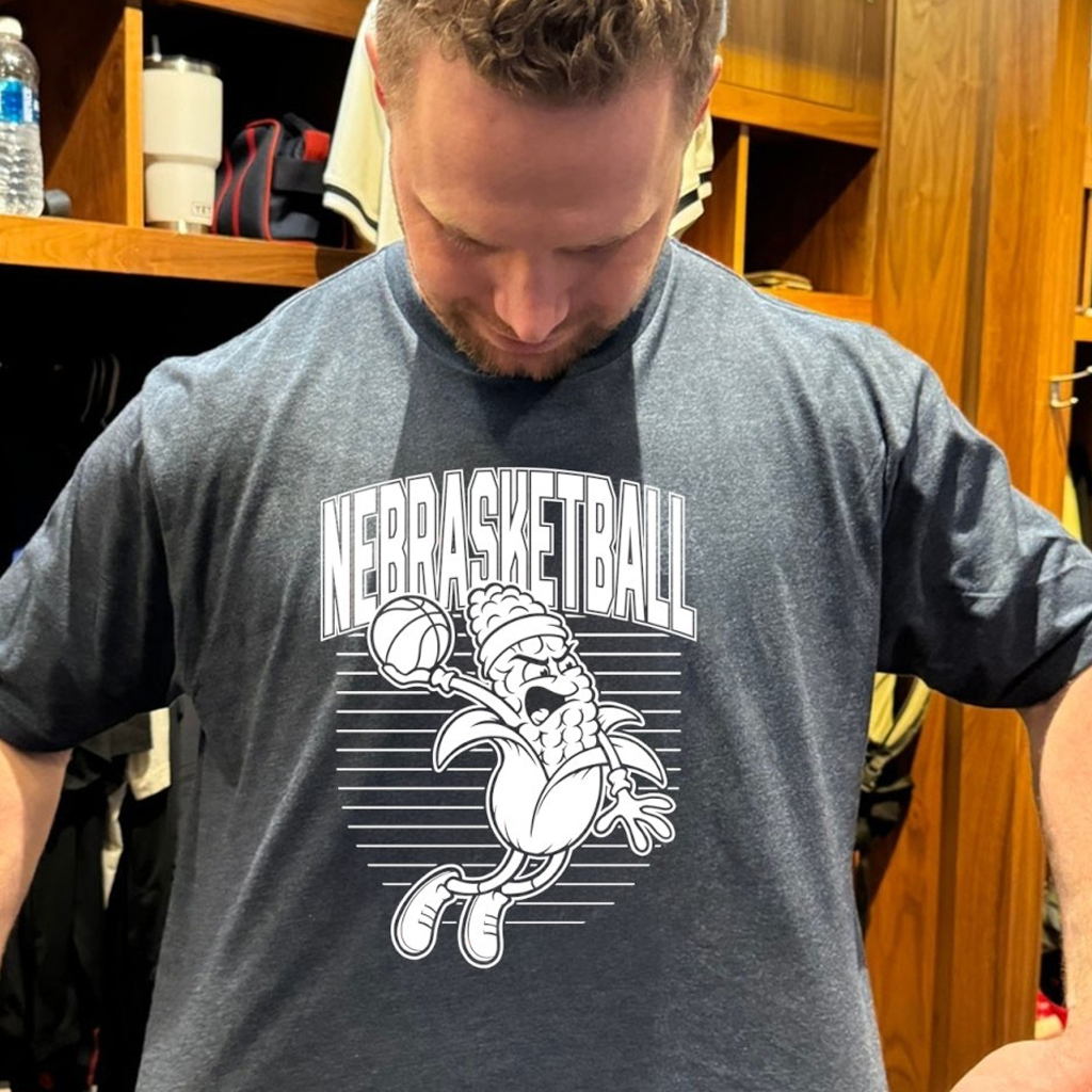 Corn Nebraska Cornhuskers T-Shirt Nebraska Cornhuskers Merch Gifts For Basketball Fan
