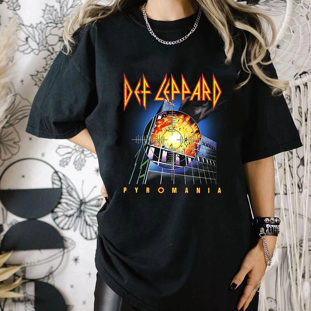 Def Leppard Pyromania Retro T-Shirt Classic Rock Merch Best Gift For Music Fans
