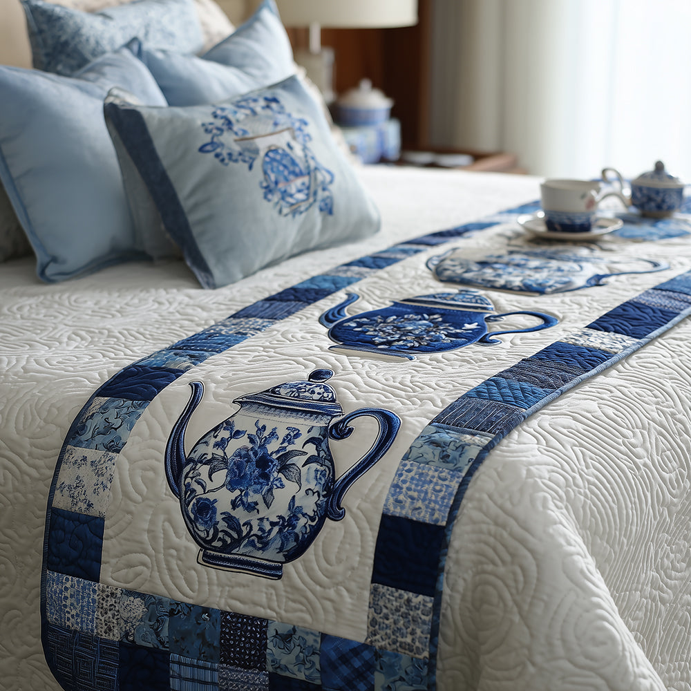 Delft Dreams Pathway Quilted Bed Runner Bed Decor Best Christmas Gifts For Tea Lovers