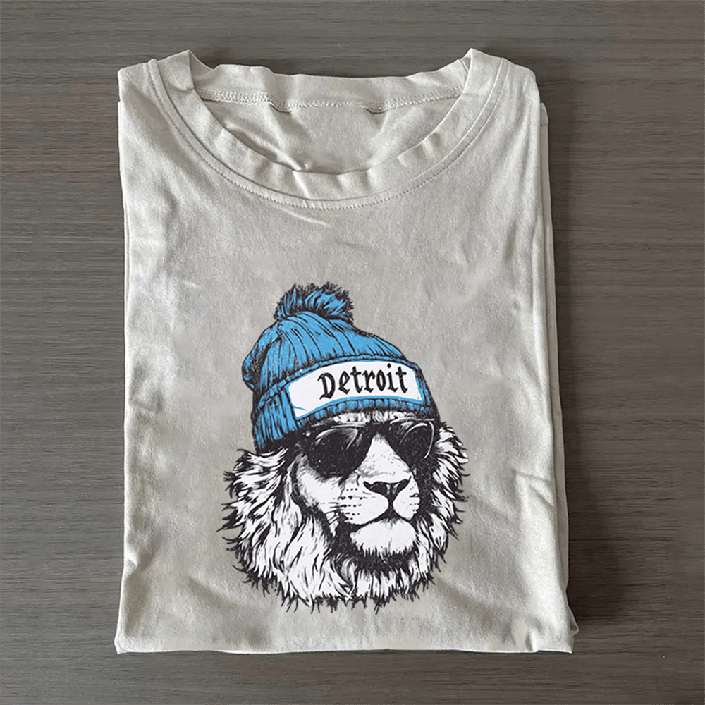 Detroit Football Mascot T-Shirt Game Day Gifts For Men Who Like Football