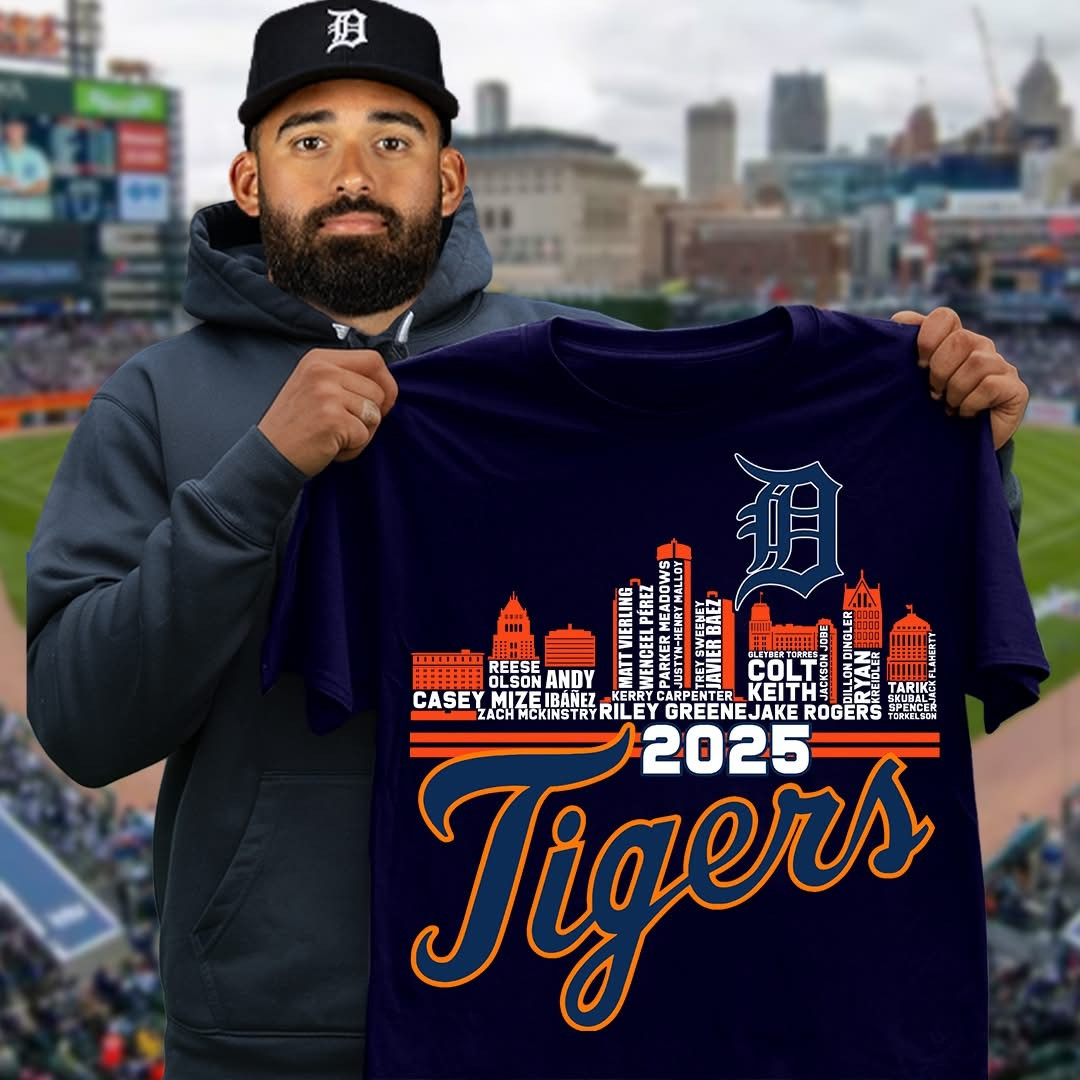 Detroit Tigers 2025 Skyline Players Legends Names T-Shirt Best Gifts For Fans