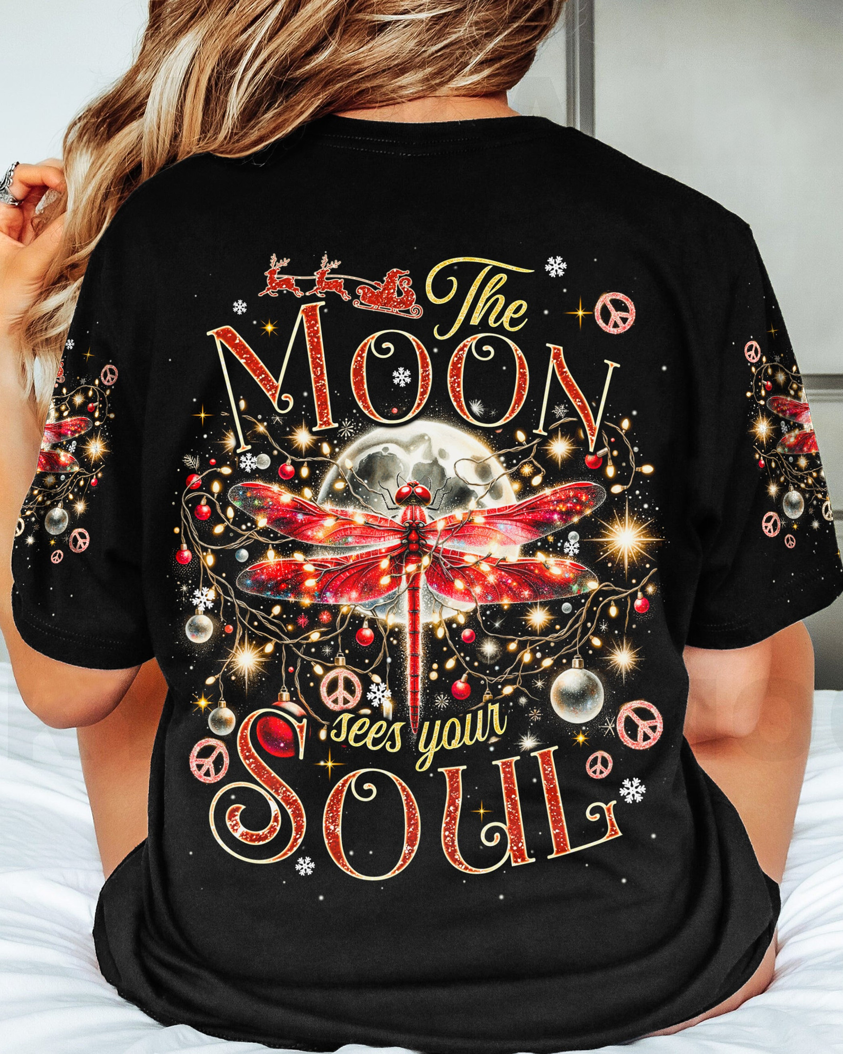 Dragonfly Moon Sees Your Soul Christmas T-Shirt Xmas Apparel Unique Dragonfly Gifts
