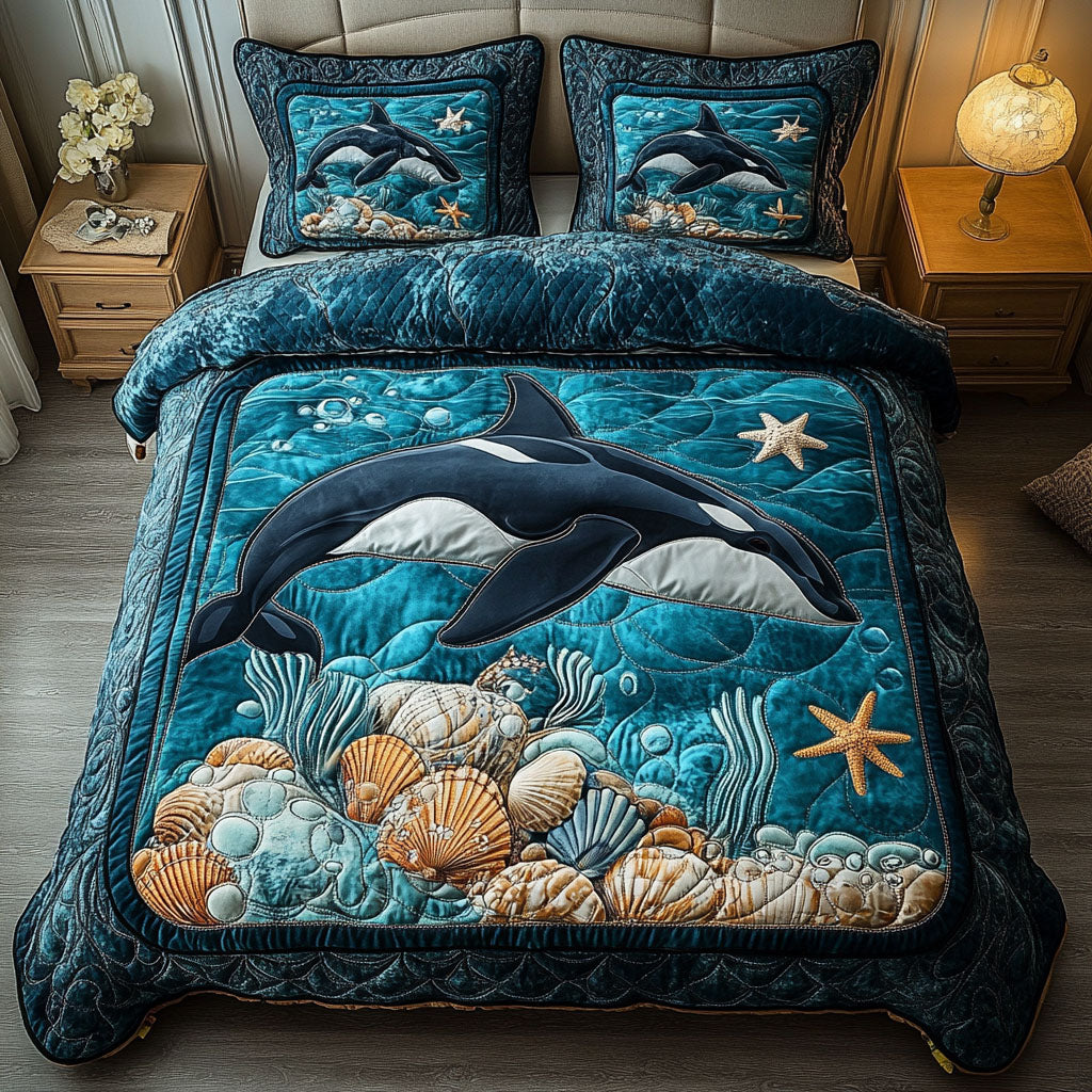 Echo of Oceans Quilted Bedding Set Bed Decor Whale Related Gifts