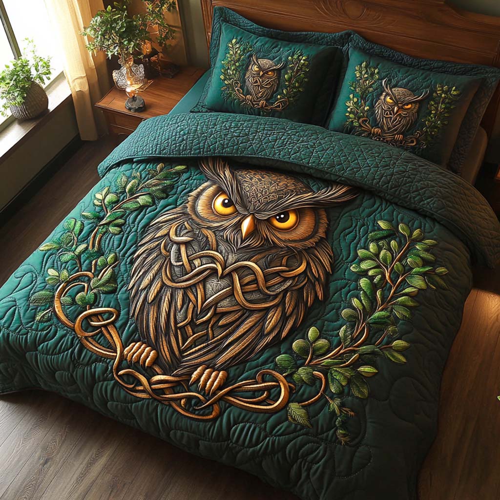 Emerald Keeper Quilted Bedding Set Thoughtful Bedroom Gift Idea for Any Occasion