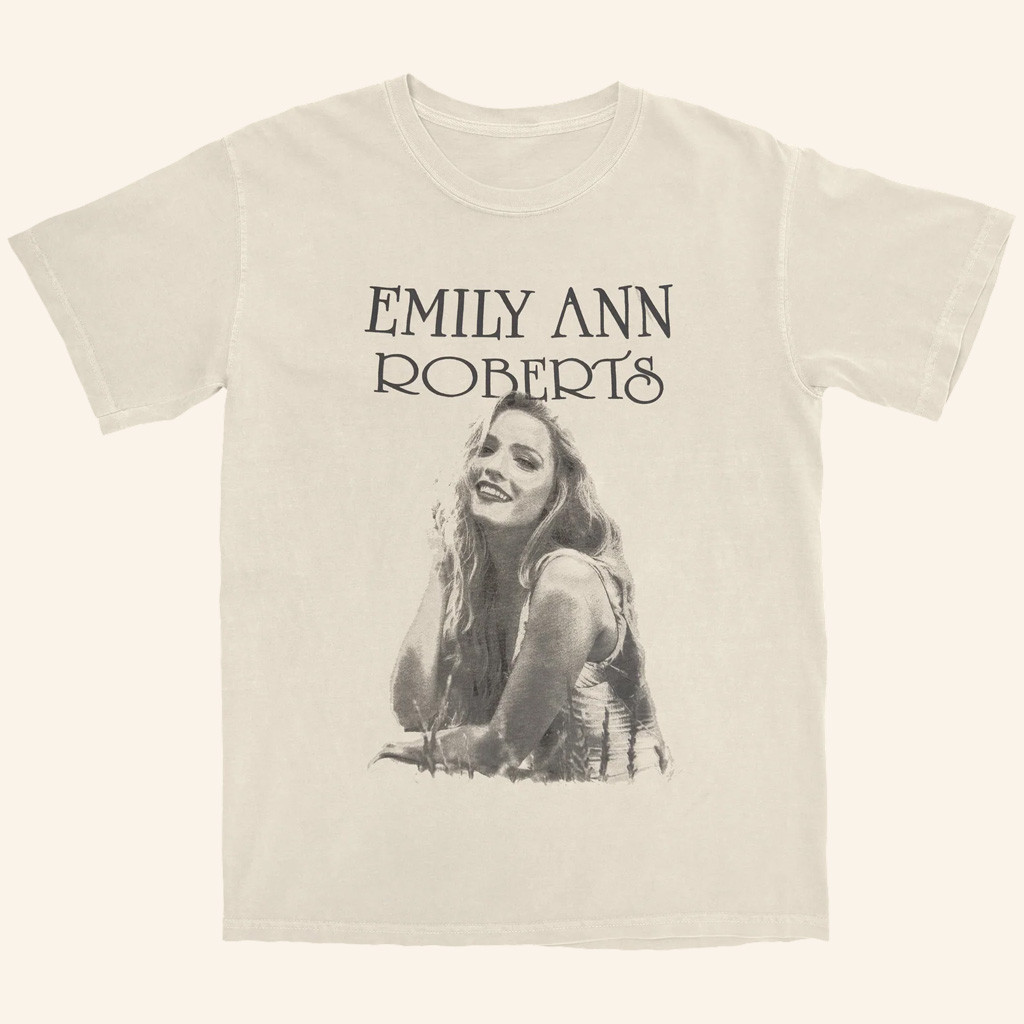 Emily Ann Roberts Merch Black And White Photo T-Shirt Birthday Gift For Wife Emily Ann Roberts Merch Black And White Photo T-Shirt Birthday Gift For Wife