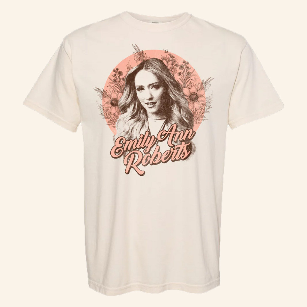 Emily Ann Roberts Merch Photo T-Shirt Best Gifts For Music Lovers Emily Ann Roberts Merch Photo T-Shirt Best Gifts For Music Lovers