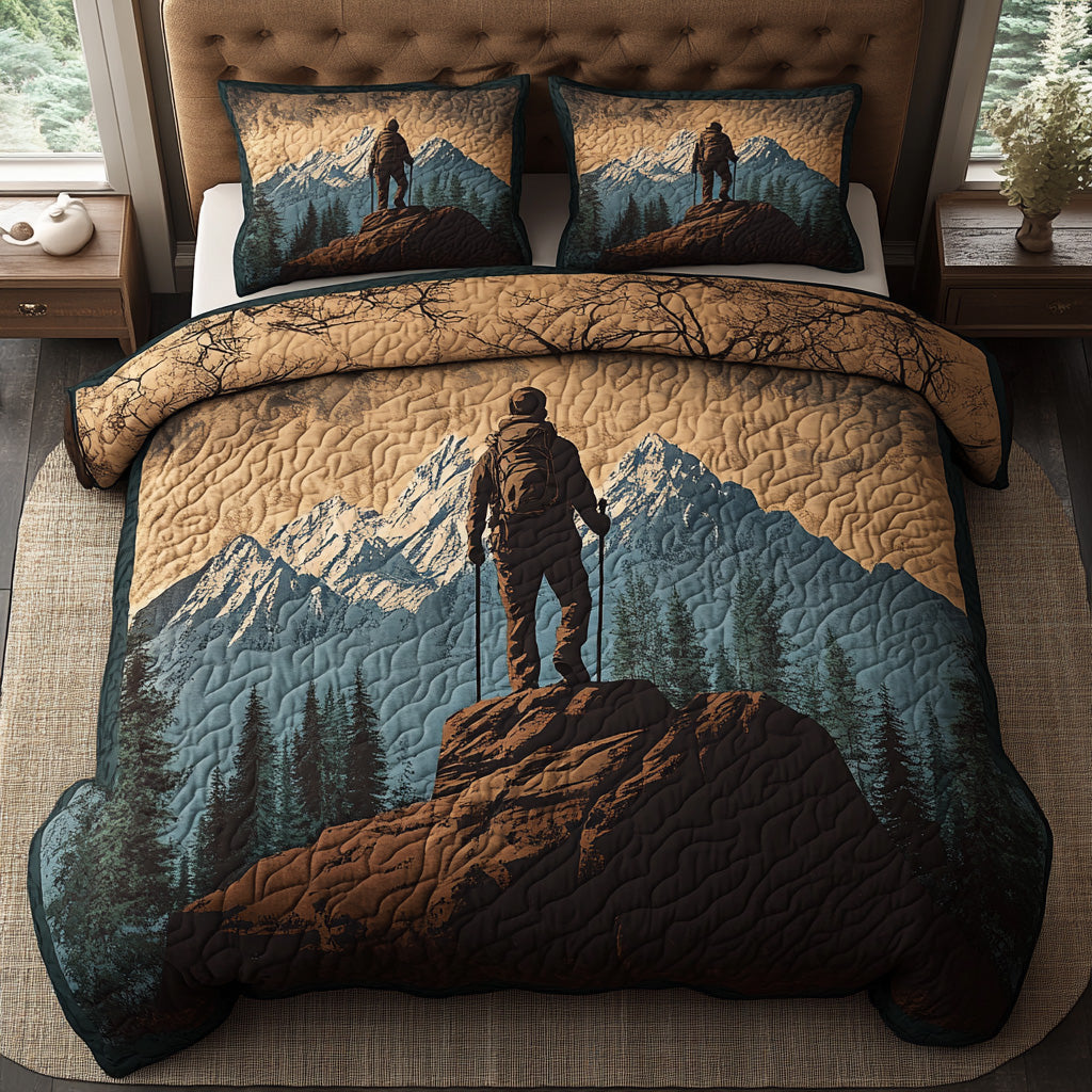 Evergreen Escape Quilted Bedding Set Bedroom Decor Gifts For Female Hikers