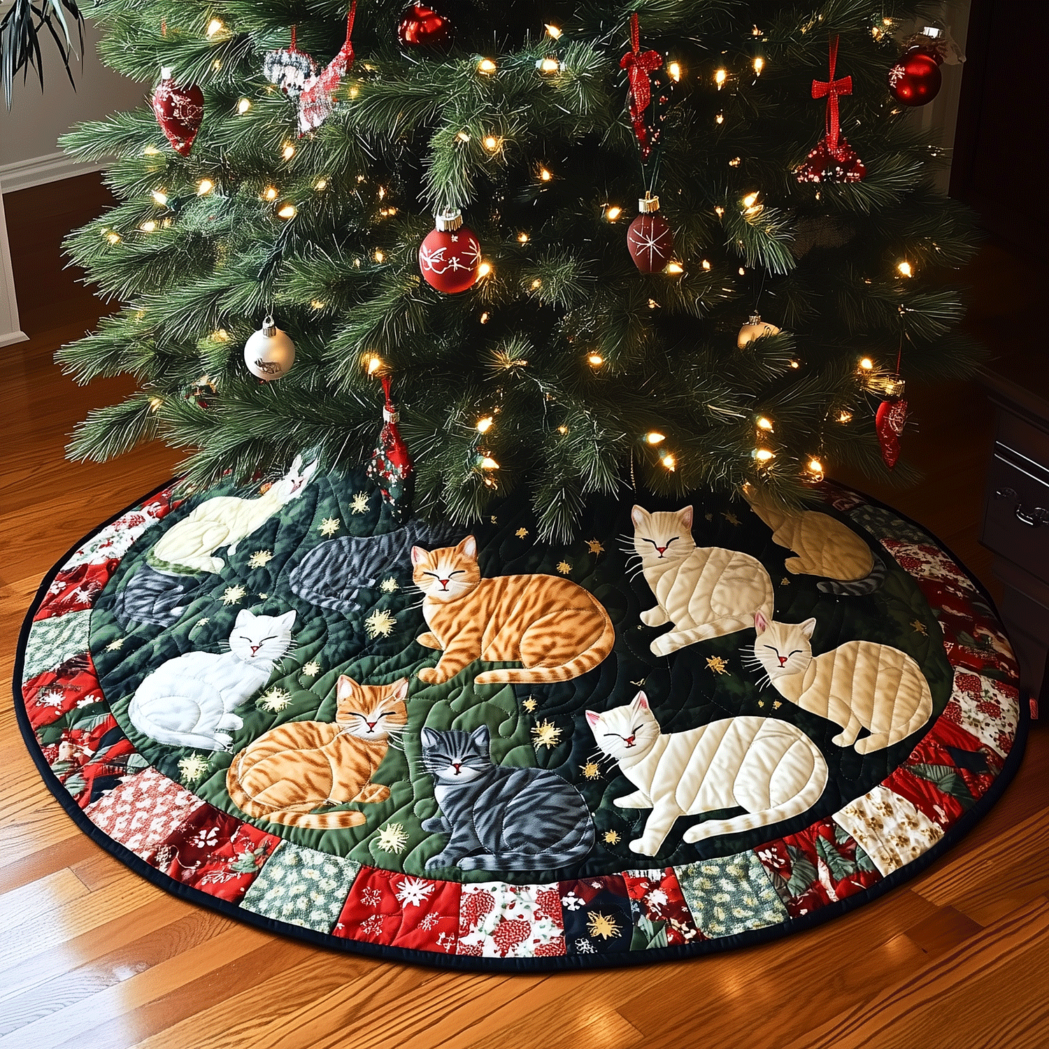 Feline Festivities Quilted Christmas Tree Skirt Xmas Under Tree Decoration Seasonal Tree Area Decoration