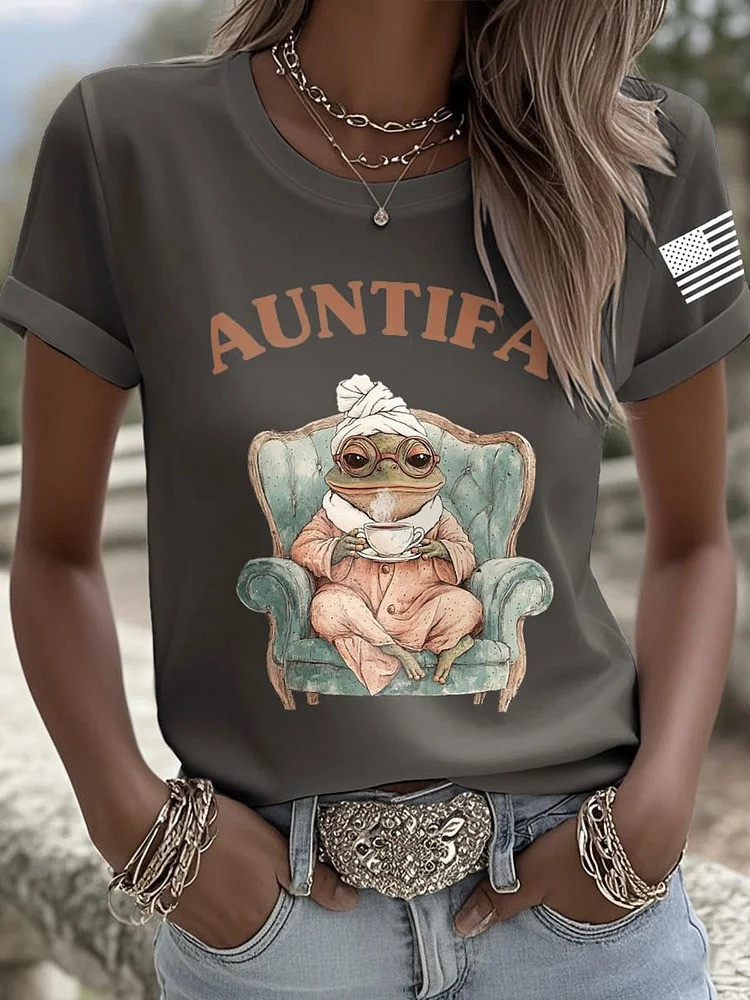 Frog Auntifa T-Shirt Portland Frog Merch Abolish ICE Humorous Clothing Gifts