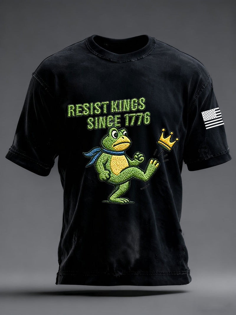 Frog Resist Kings Since 1776 T-Shirt American Flag Portland Frog Apparel Funny Gift Ideas