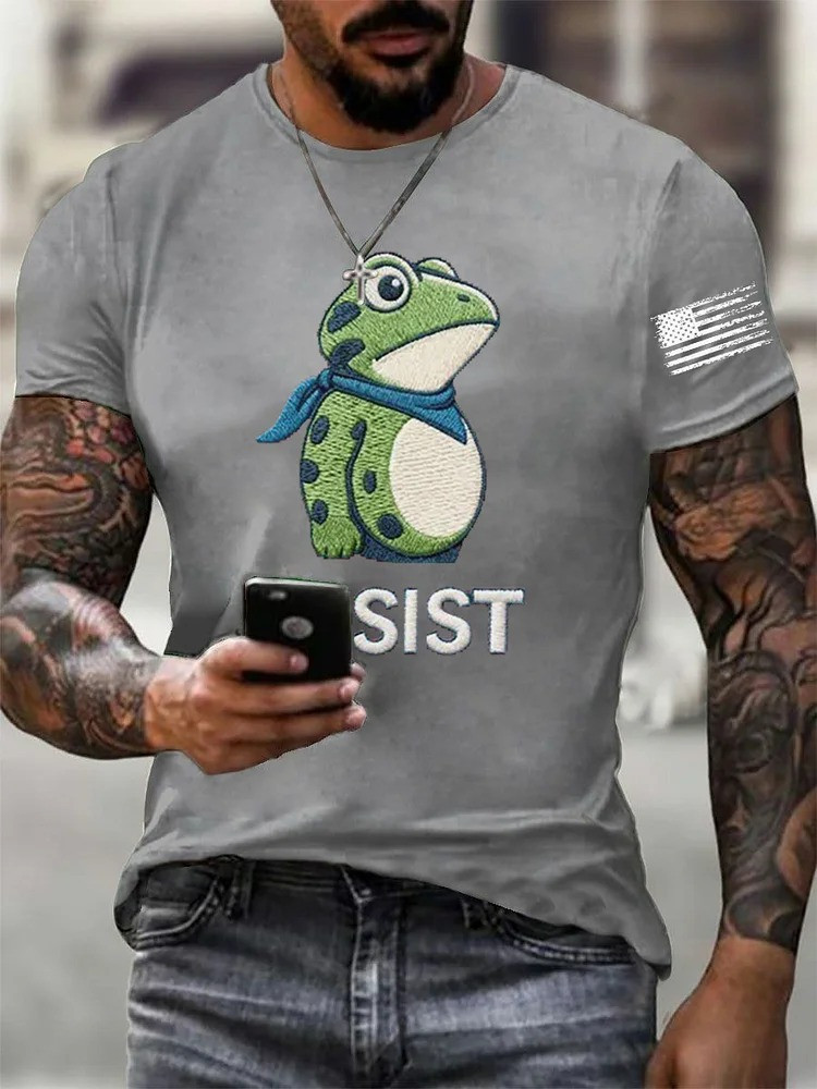 Frog Resist T-Shirt USA Flag Shirt Abolish ICE Portland Frog Merch Gifts For Men