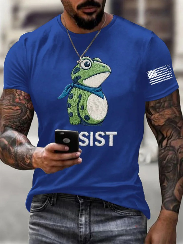 Frog Resist T-Shirt USA Flag Shirt Portland Frog Protest Anti ICE Apparel Gifts For Him