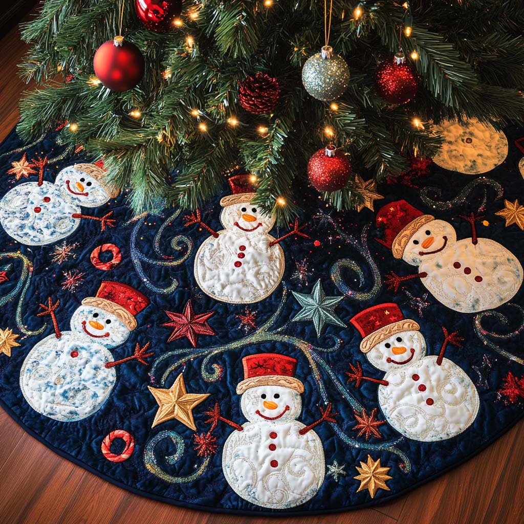 Frosty Friend Christmas Quilted Tree Skirt Winter Holiday Decor Holiday Living Room Decor