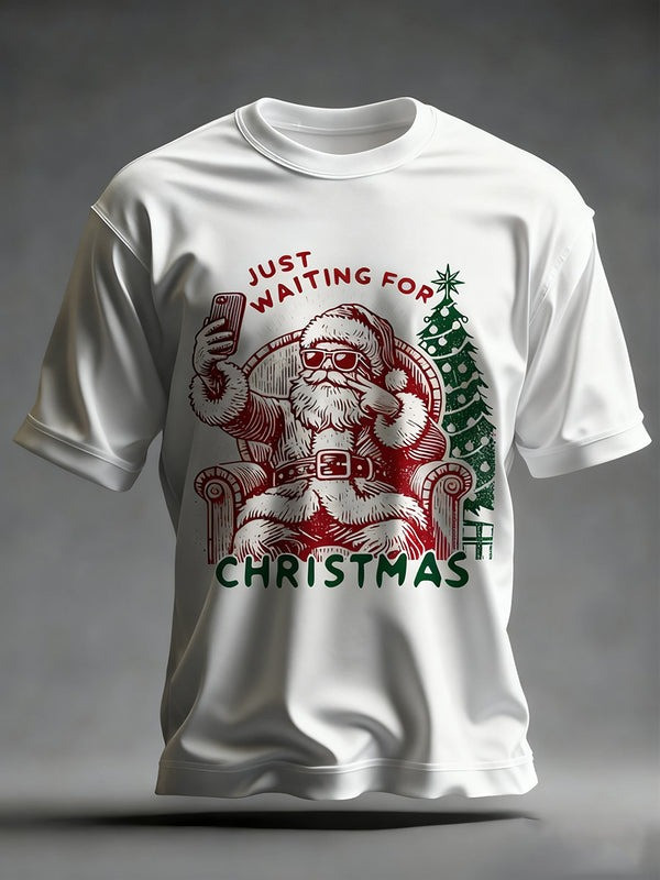 Funny Santa Selfie T-Shirt Just Waiting For Christmas Design Holiday Gift For Men