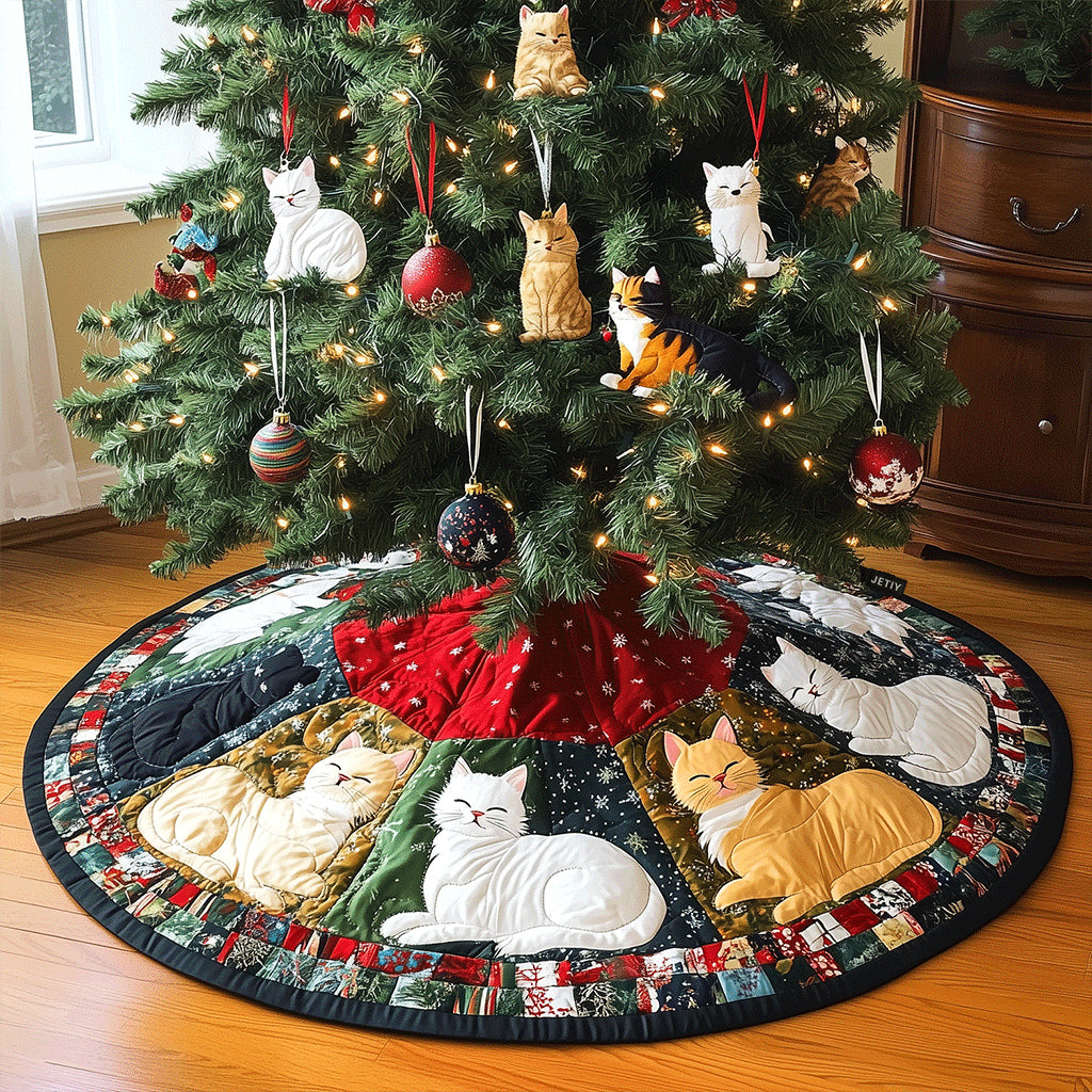 Furry Friends Quilted Christmas Tree Skirt Lovely Holiday Tree Skirt for Festive Vibes
