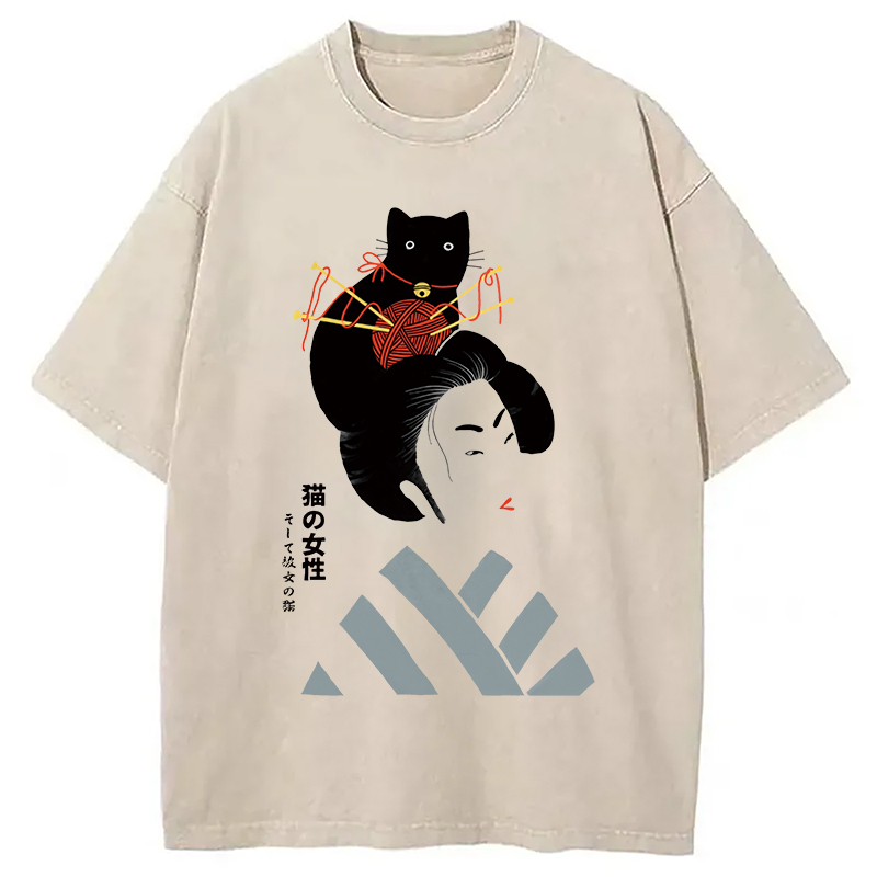 Geisha And Cat Washed T-Shirt Casual Vintage Everyday Look Gifts For Friends
