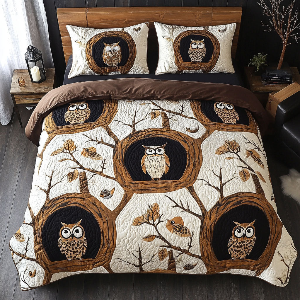Gilded Hoot Quilted Bedding Set Cozy Comforter Set for Winter Warmth