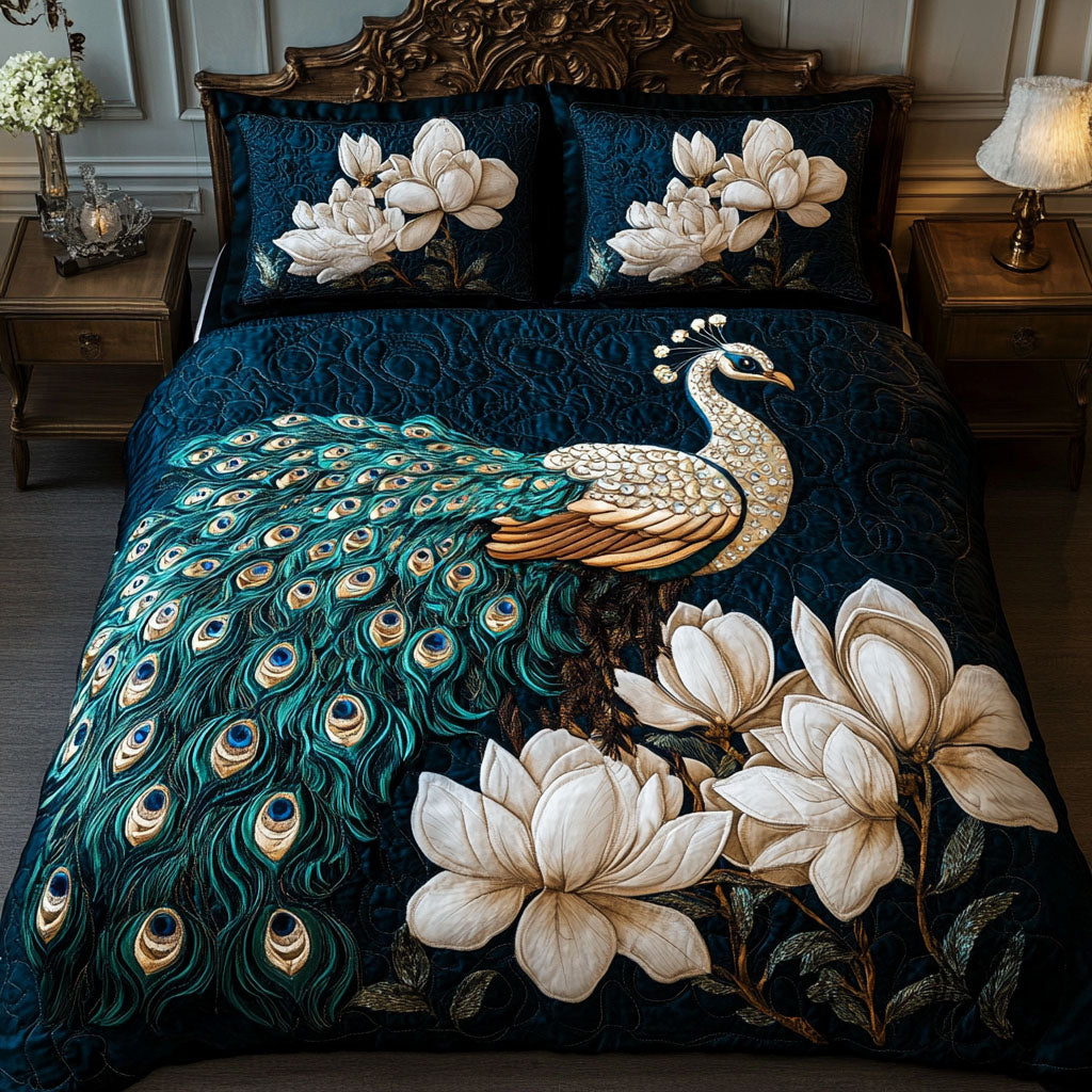 Golden Plumage Quilted Bedding Set Best Bedspread Set Gifts For Peacock Lovers